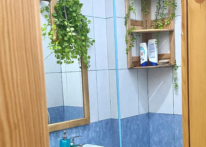 Rosy House - Comode House Near The Апартаменты