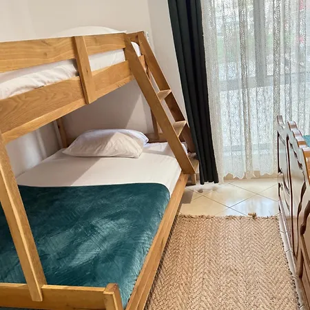 Rosy House - Comode House Near The 公寓 格勒姆