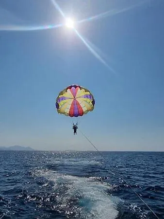 アパート Rosy House - Comode House Near The *