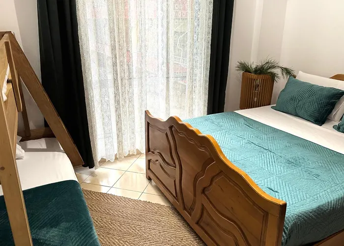 Rosy House - Comode House Near The ゴーレム